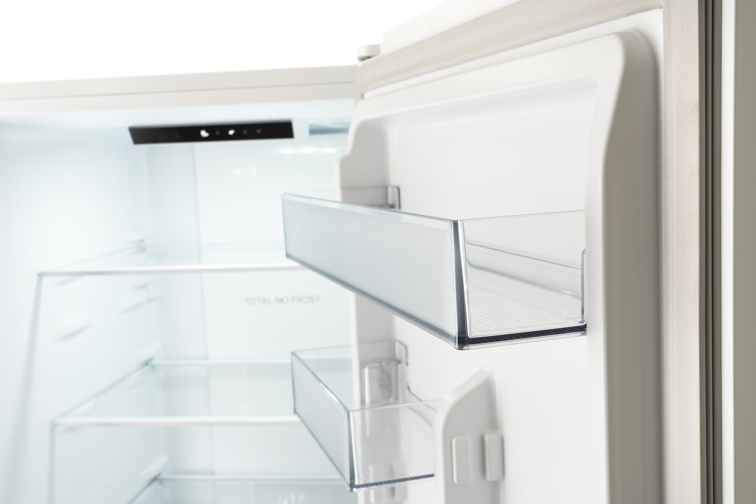 54.5cm Fridge Freezer — Sensis